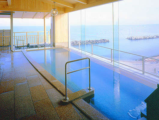 地上27ｍから日本海を一望する眺望大浴場。皆生随一の絶景の大浴場♪♪