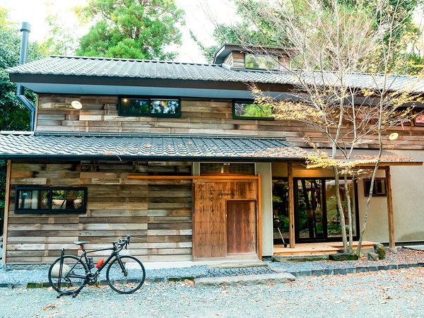 ・【外観】大正に建てられた「関門蔵」をフルリノベーション