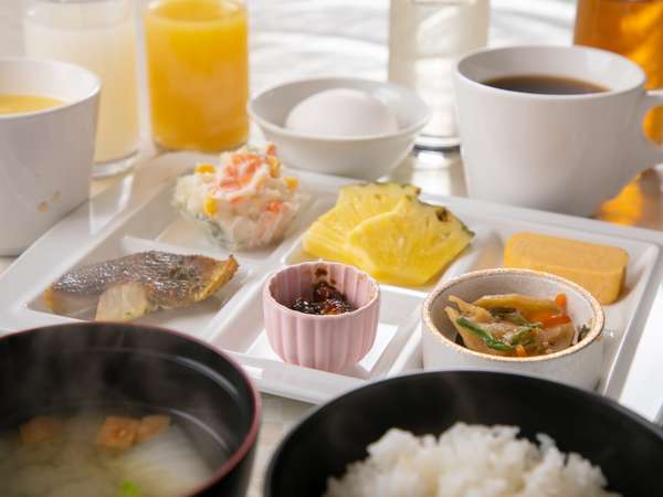 コロナ期間中の朝食は和食膳or和食弁当にて提供致しております