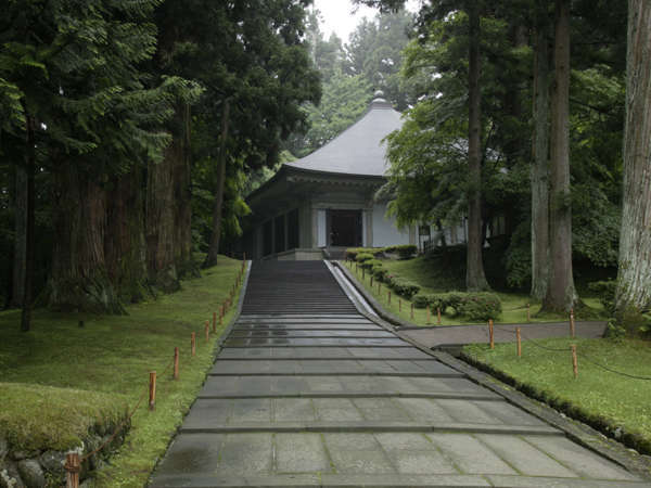 【周辺観光】《世界遺産・平泉（中尊寺）》当館からお車で約３０分