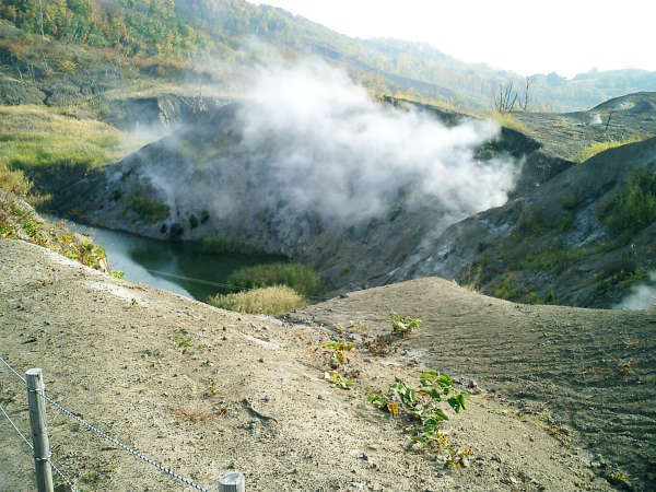 西山火口散策路に一番近い宿