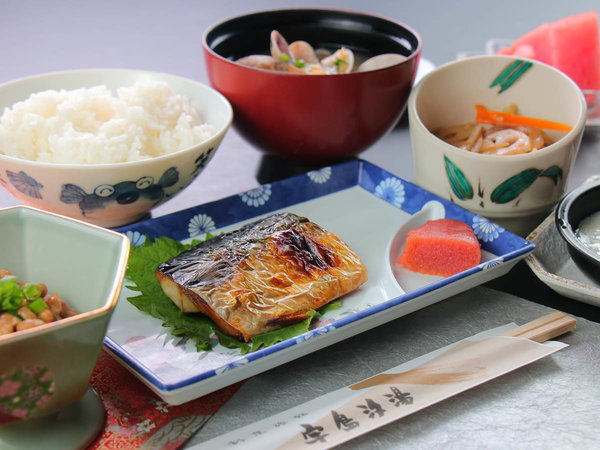 割烹旅館　宇島汐湯のプラン「【1泊朝食】朝はしっかり和朝食♪気楽なB&BSTAY」