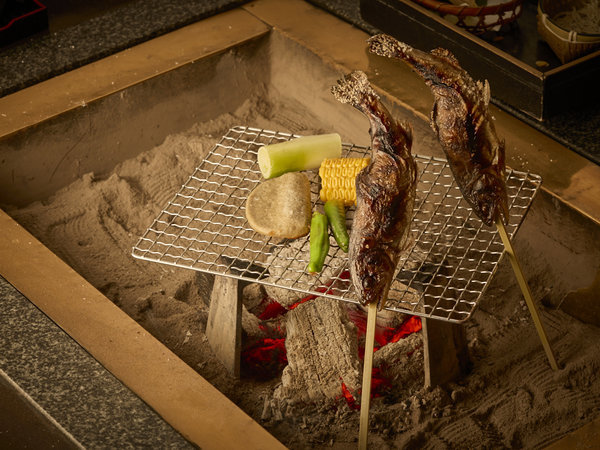 あまごの塩焼き（炭火焼き料理一例）