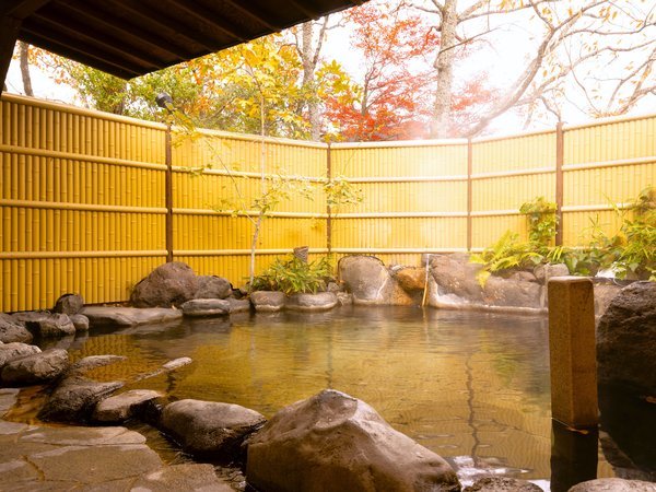 男女別の露天風呂はご滞在中いつでも入れます