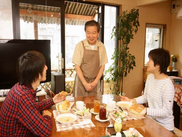 朝食を楽しく