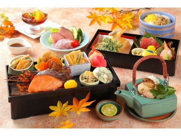 二段会席弁当9月～10月