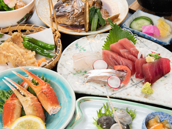 *お夕食「海鮮フェア」　当館料理長オススメ♪駿河湾近海の新鮮海鮮料理を堪能できます！