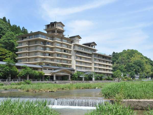 三朝温泉 依山楼岩崎の写真その1