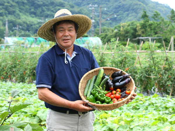 手作りにこだわり、様々な野菜を自家栽培し、皆様のお食事に提供しております♪