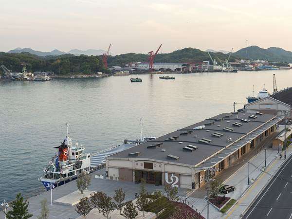 尾道水道沿いに佇む新しいスタイルのONOMICHI U2