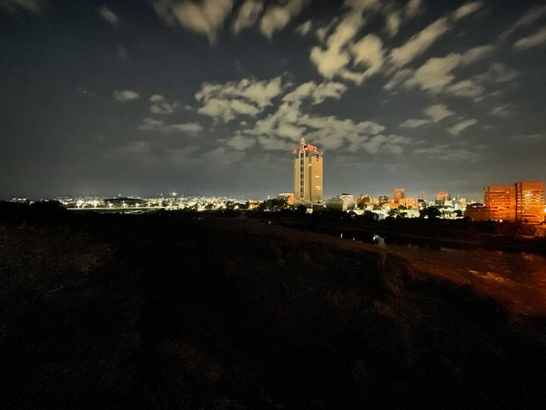 川側客室からの景色（夜）