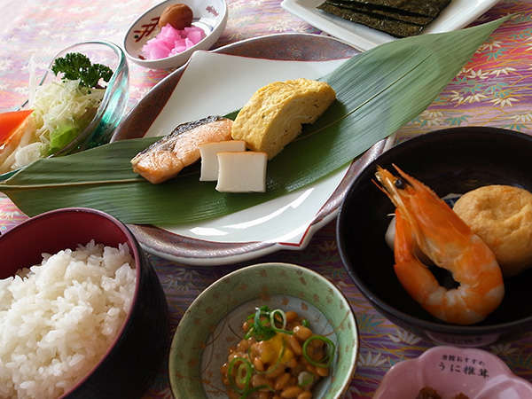 サンライズ淡路のプラン「【朝食付き】体の芯から癒される♪ゆったり和室8畳プラン」