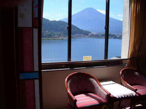 富士と湖を望む絶景宿 グリーンレイクの写真その2