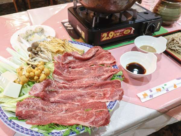 *【お料理】夕食一例～地元産の美味しいお肉☆