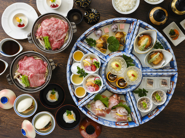 稲佐山観光ホテルのプラン「【開業55周年記念プラン】＜出島会席2食付＞★特別価格でご宿泊★夕食は当館オリジナル出島会席♪」