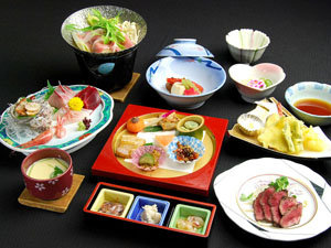 小粋な宿　花ごよみのプラン「【スタンダード】新鮮！能登の海山料理×自慢の源泉掛け流し湯を満喫＜2食付＞」