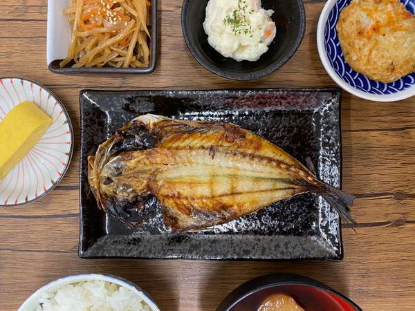 朝食(あじ)