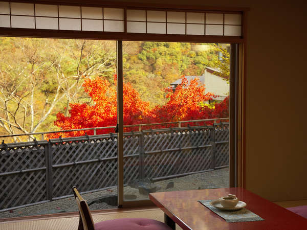 お部屋からの秋の景観