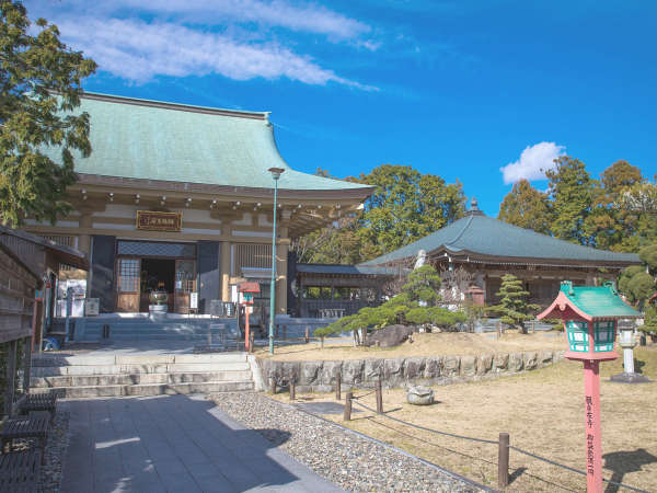 四国八十八ヶ所第40札所・観自在寺：当館より徒歩12分