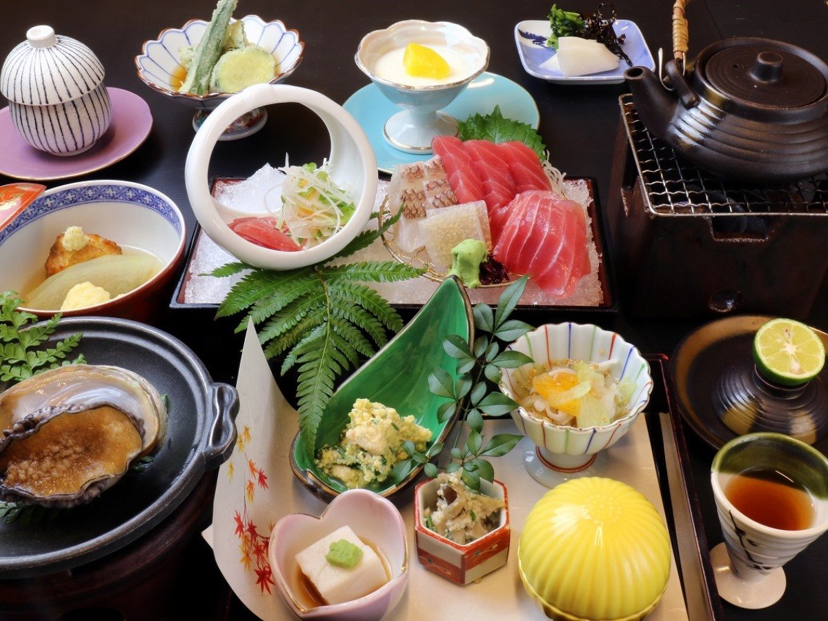 ・季節のスタンダード会席