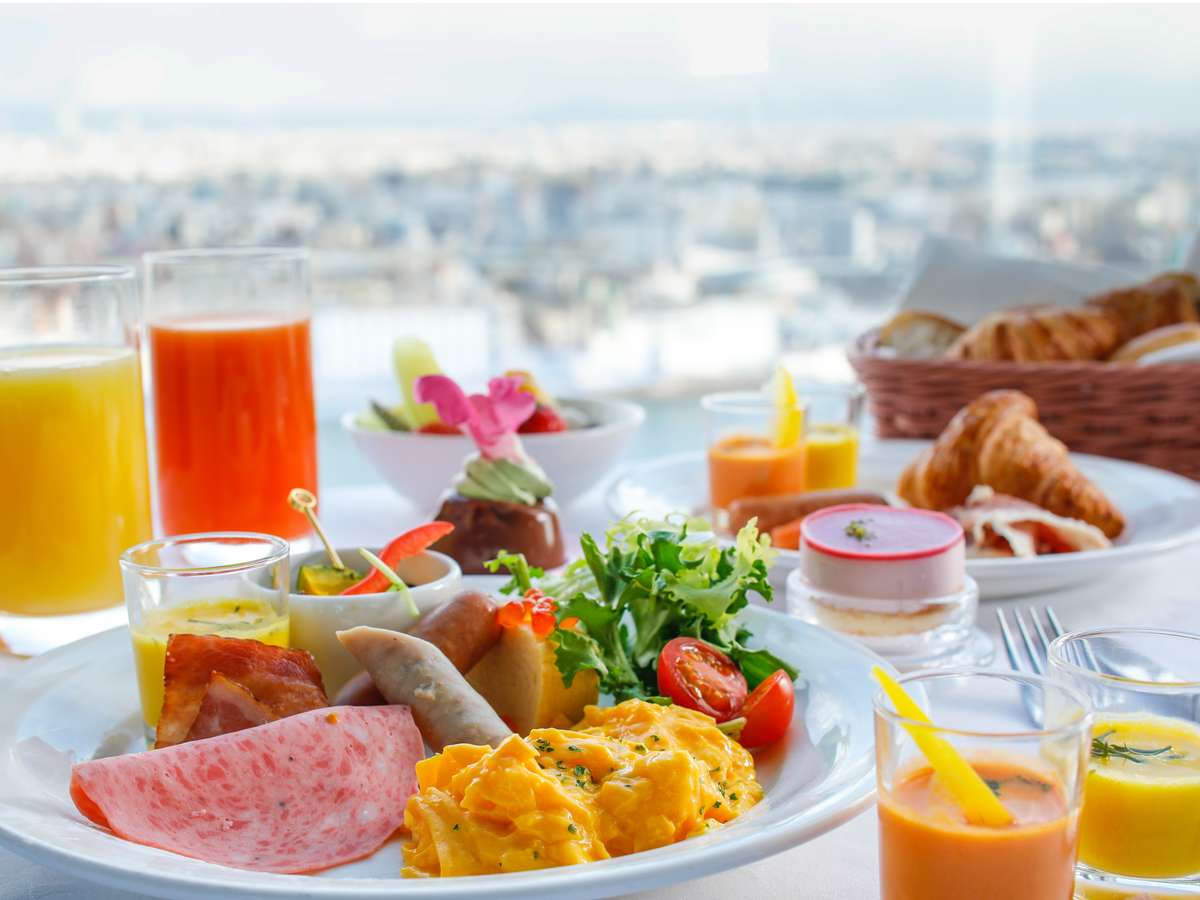 【プレミアムフロア宿泊者限定朝食】最上階のレストランで贅沢な朝食を♪