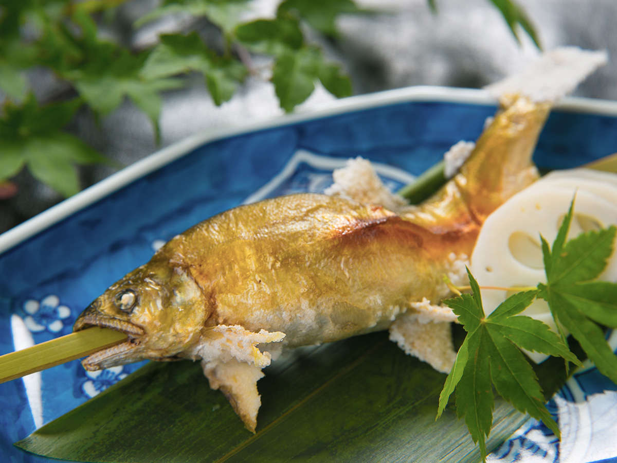 ■ヤマメの塩焼き■ 日本の四季を大切に、旬の味覚と県産にこだわる、食のおもてなし　※別注にて承ります