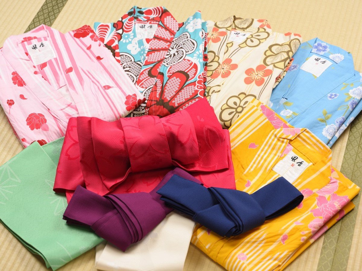 【1階/桜風-おうふう-】無料貸出の色浴衣をご用意。(数に限りあり)