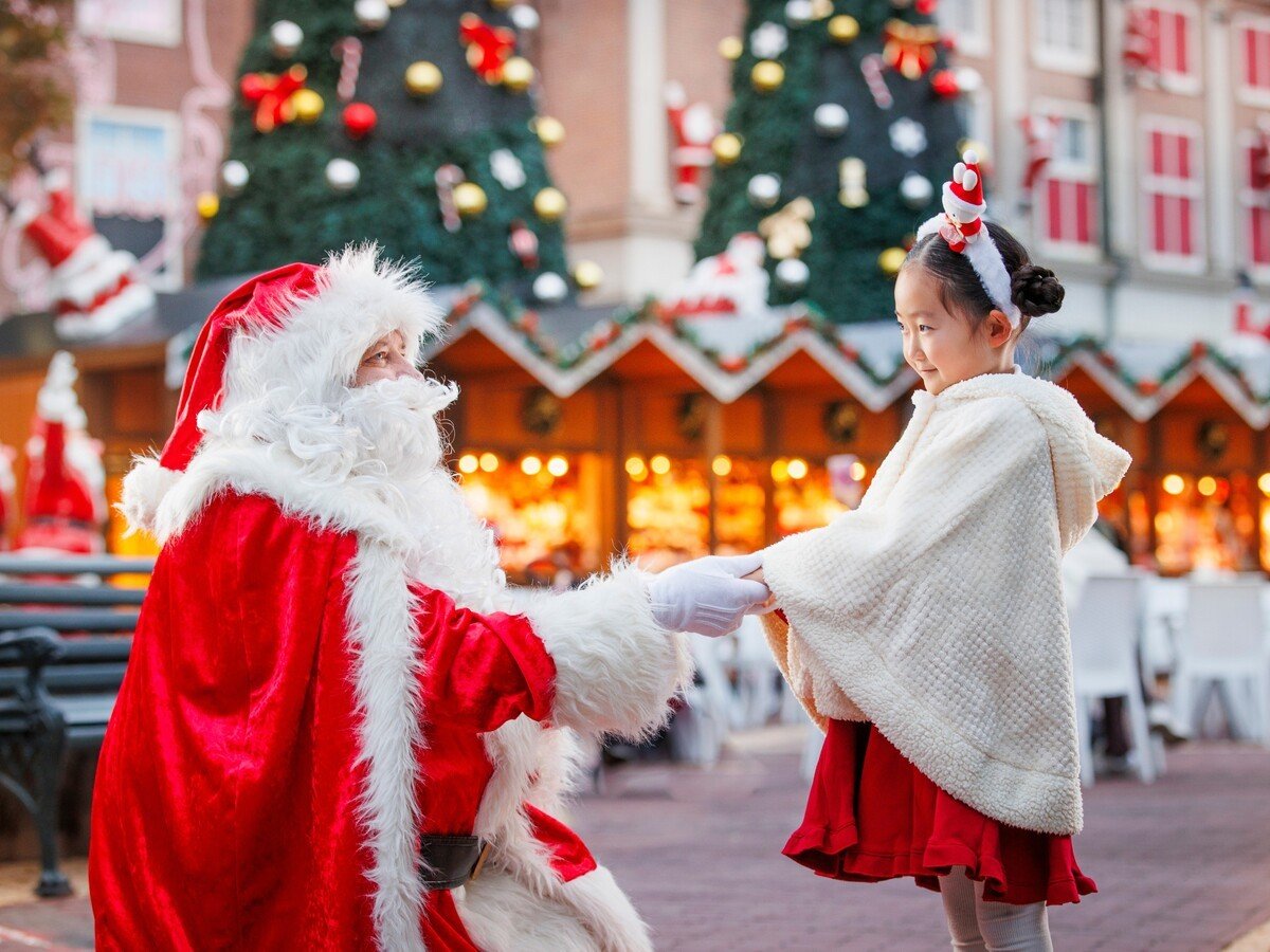 憧れのサンタさんにも会えるかも!(※昨冬の様子)