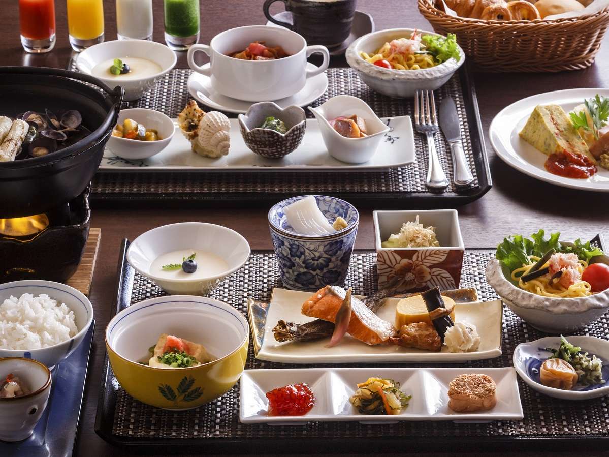 朝食はおひとり様ずつ和食・洋食からお選びいただけます。