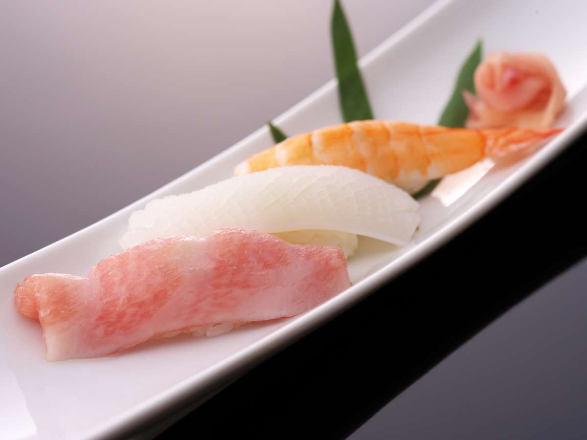 ＜日本料理　「はりま」料理一例＞一品料理もございます。