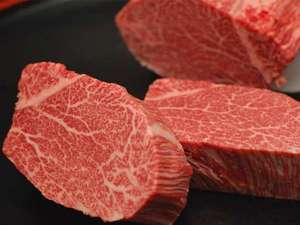 【米沢牛フィレステーキ】米沢牛の最大の魅力、さらりとした脂質と旨み溢れる上質な赤みを堪能できる１品