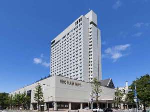 「京王プラザホテル札幌」の観光やビジネスでもアクセスしやすく好立地な高層シティホテル