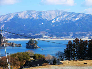 当館目の前に広がる広田湾