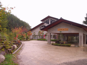 「松茸山荘　」の秋の松茸山荘