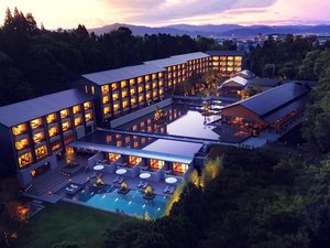 「ROKU　KYOTO，LXR　Hotels＆Resorts」の◆外観夜景