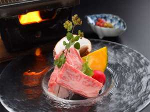 ビュッフェの別料理付き。仙台牛の鉄板焼き(一例）