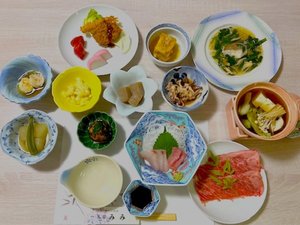 ・【会席一例】豊かな大地と海に恵まれた佐賀の食材をふんだんに。お肉もお魚もお楽しみいただけます