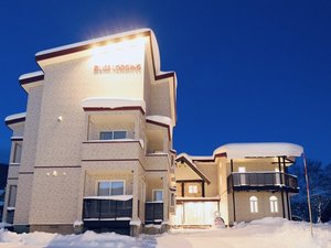 「Ｂｌｉｓｓ　Ｌｏｄｇｉｎｇ（ブリスロジング）」のBLISS LODGING 外観