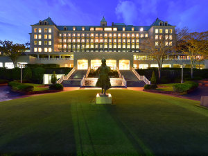 「静岡カントリー浜岡コース＆ホテル」の都会の喧騒を離れ、静かな夜のひとときをお過ごしください。