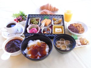 朝食フカヒレ粥