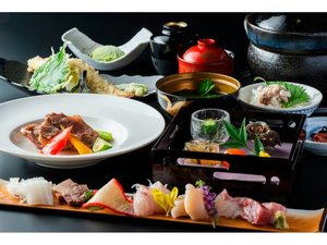 日本料理「綵」・コース料理　17：00～21：00　（定休日・日曜・月曜　連休の場合変動有）