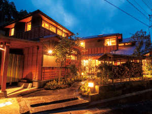 「ｉｎｎ　ＮＯＳＨＩＹＵ」の【新しいカタチのSTAYを】2020年OPEN。黒川温泉に4部屋の小さなホテルが誕生いたしました。