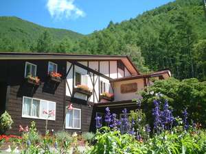 「温もりの湯宿【カントリーハウス渓山荘】」の花の（8月）カントリーハウス渓山荘