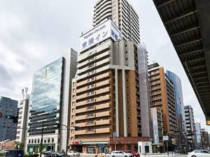 「東横ＩＮＮ大阪谷四交差点」の外観