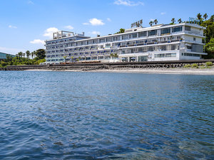 「指宿海上ホテル」の全景