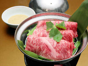 【銀せいろ蒸し付・有馬四季菜ブッフェ】豊かな味わいの神戸牛を銀せいろ蒸しで。