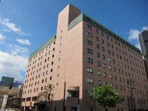 「ホテルアベスト札幌（旧サンルートニュー札幌）」のホテルアベスト札幌です。皆さまのお越しをお待ちしております。