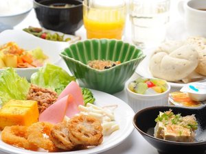 ご宿泊者様朝食無料サービス♪