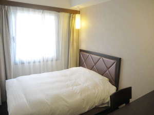「絹の湯　ホテルテラス横浜桜木町　（BBHホテルグループ）」のベッドは高級快眠マットレスを導入しクチコミでも大人気♪