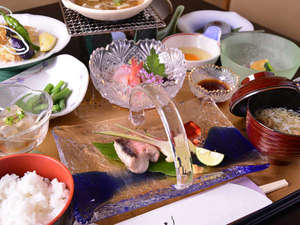 *お夕食一例/新潟の海の幸を中心とした“京風会席料理”をご堪能下さい。